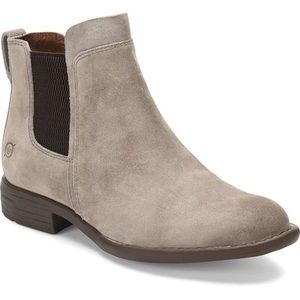Born Neah Booties Size 8.5 New $140